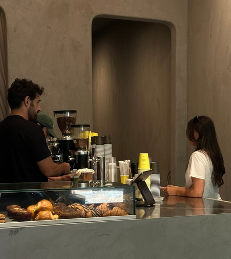 Bond Street café counter